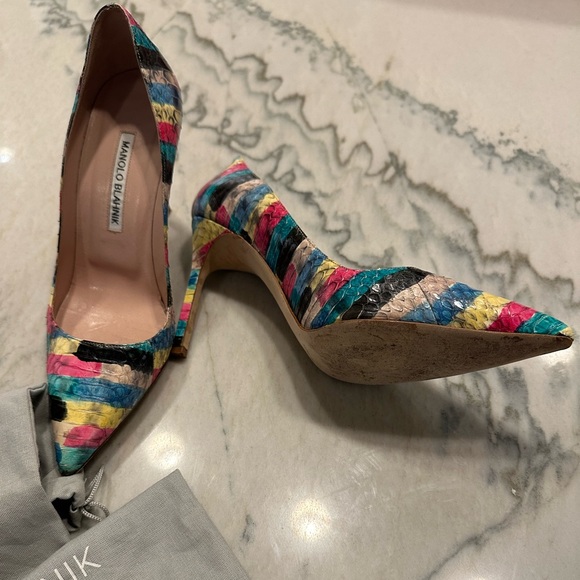 Manolo Blahnik Python BB Pump - Picture 4 of 5